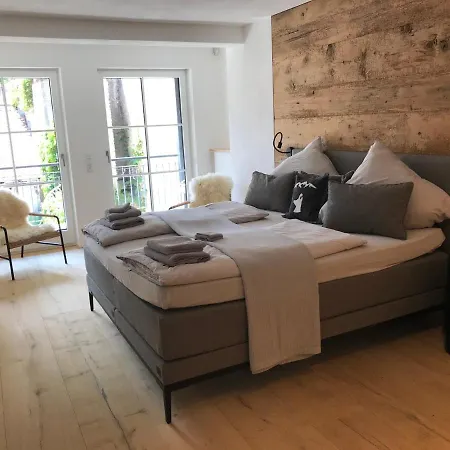 Lieblingsplatz-fuessen - Stilvoll Urlauben & Wohnen *